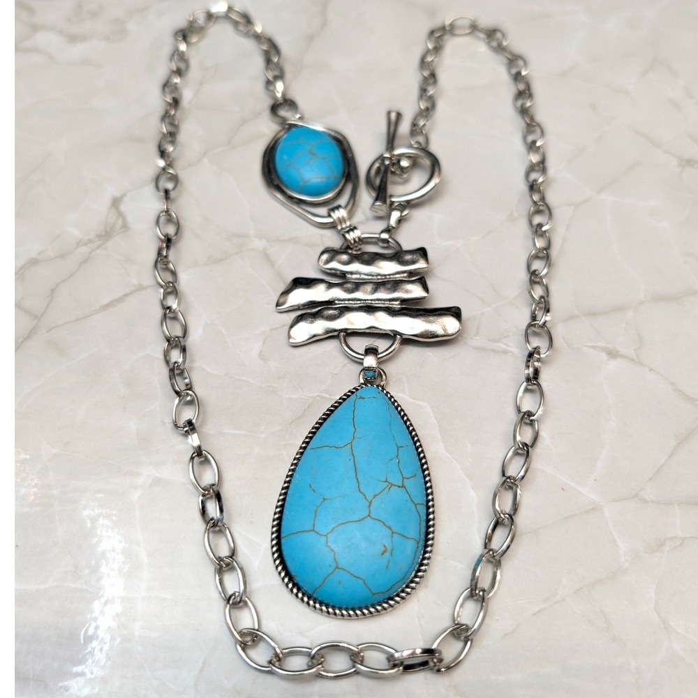 New Necklace Faux Turquoise Teardrop Pendant Silver Tone Toggle Clasp Western